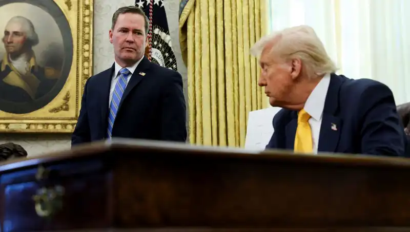 Trump'ın Danışmanı Savaş Planı Sızıntısının Sorumluluğunu Üstlendi