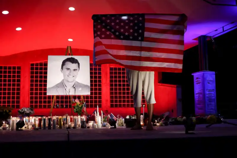 Charlie Kirk Suikastı: Cinayet Silahında Bulunan Gizemli Mesajların Peşinde