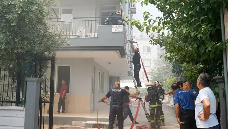 Tartışma Sonrası Kardeşten Şok Eylem: Daireleri Ateşe Verdi