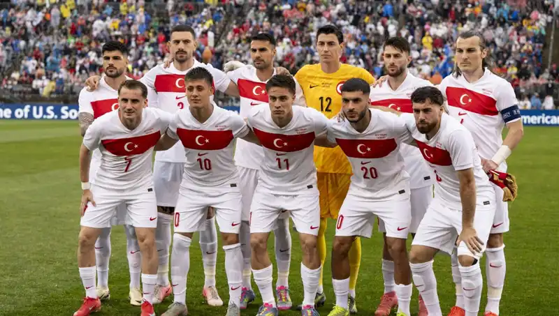 FIFA Dünya Sıralaması Açıklandı: Hangi Ülkeler Zirveye Oynuyor?