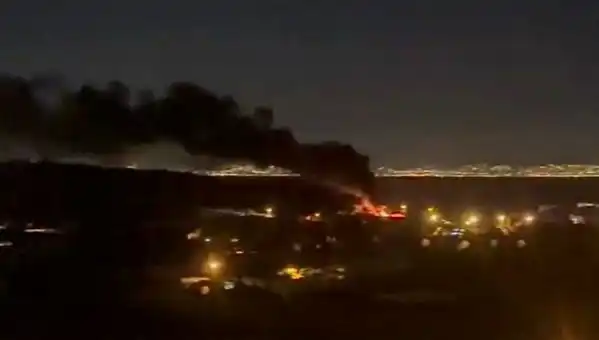 Yalova'da Yangın Sırasında Bir İtfaiyeci Dumandan Etkilendi, Olayın Sebepleri Araştırılıyor