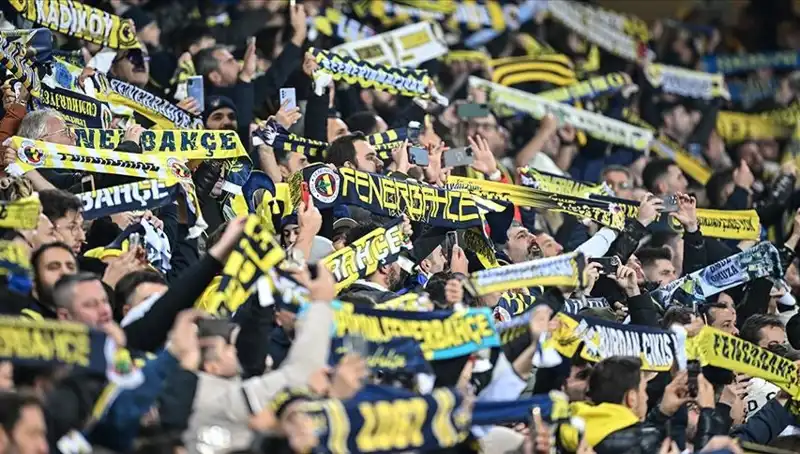 Fenerbahçe Kombine Fiyatları 2023-2024 Sezonu İçin Açıklandı: İşte Tüm Detaylar