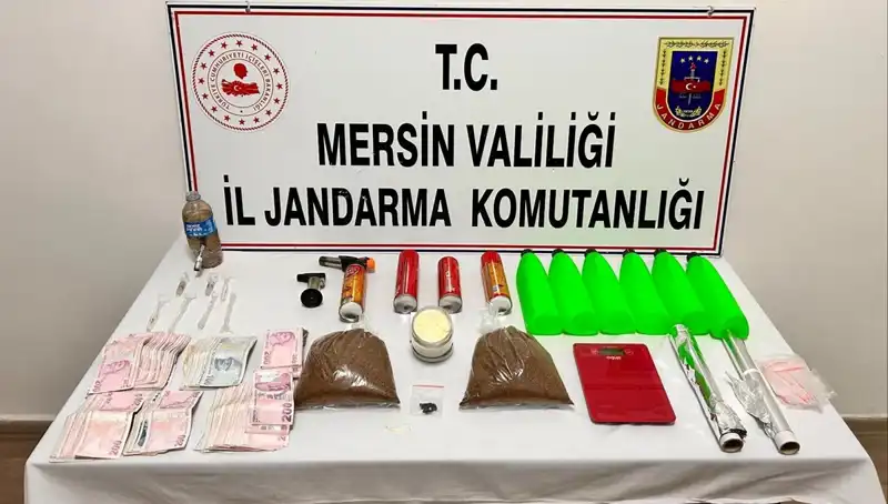 Mersin'de Uyuşturucu Ticareti Operasyonu: 4 Kişi Tutuklandı