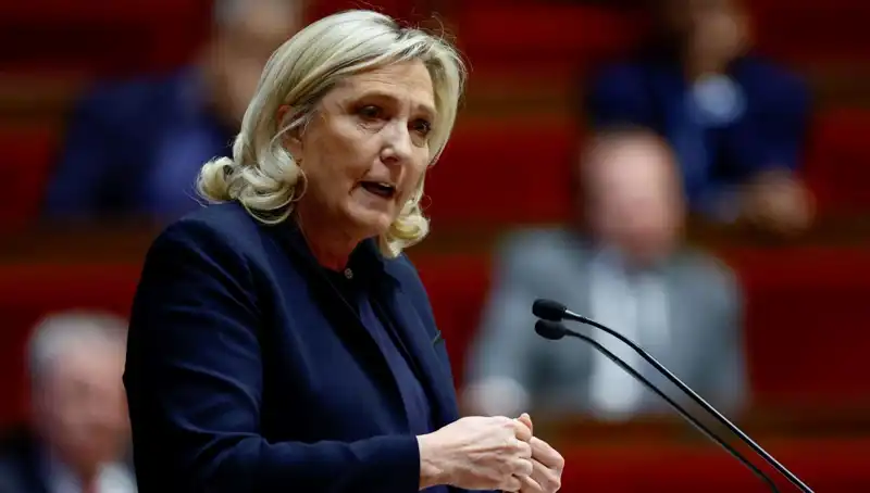 Le Pen'in Siyasi Geleceği Tehlikede: Suçlu Bulunursa Ne Olacak?